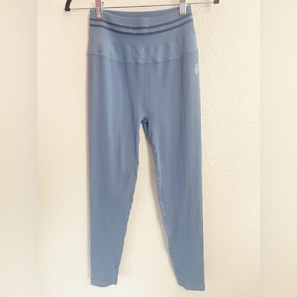 Free People leggings Movement Rich Soul Ribbed Legging in light blue. M/L - Picture 3 of 7